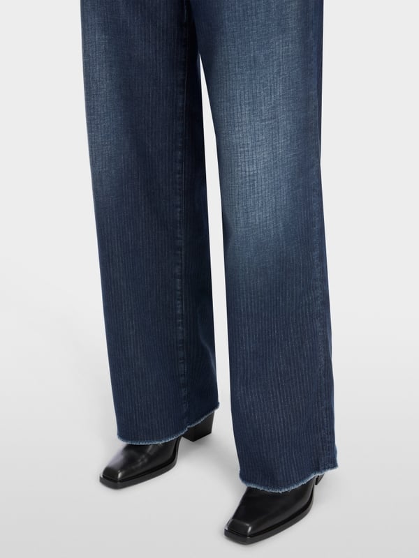 Marc Cain Jeans im Puddle Pants Stil Modell WIGAN Letzter Tag