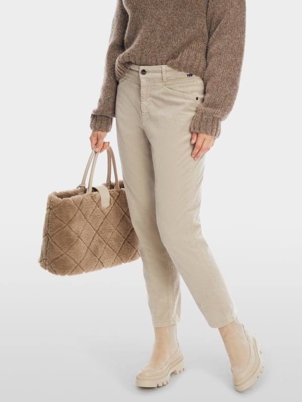 Marc Cain Cordhose mit Relaxed Fit - Modell RIAD Zeitbegrenzte Promotion