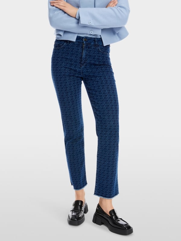Marc Cain Jeans Modell FÉS "Rethink Together" Nur für heute