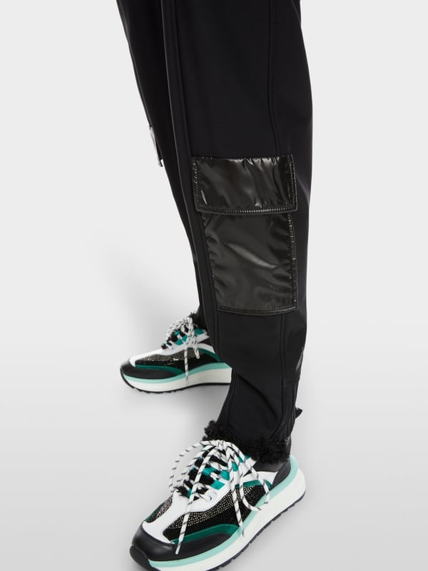 Marc Cain Utility Modell RIETI Auslauf