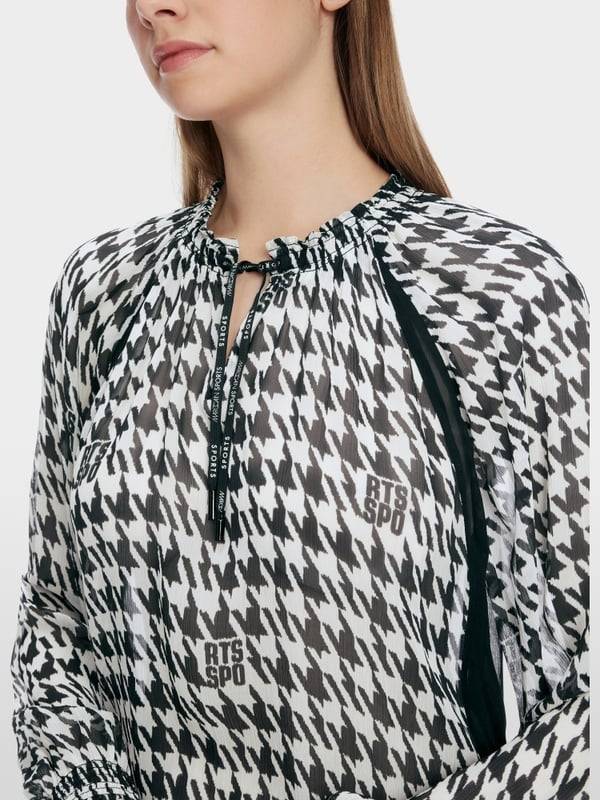 Marc Cain Schlupf-Bluse mit Chickcheck-Dessin Angebote