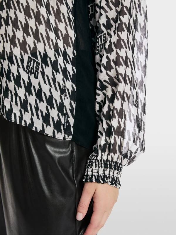 Marc Cain Schlupf-Bluse mit Chickcheck-Dessin Angebote