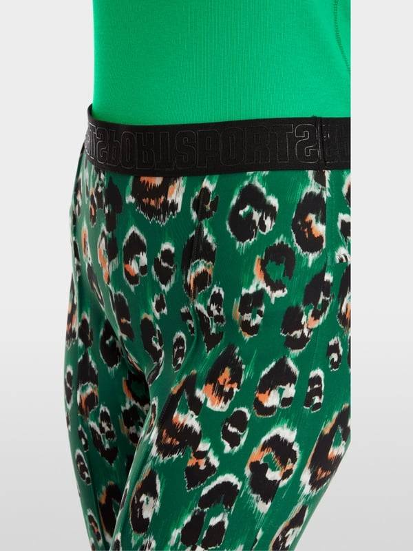 Marc Cain Modell SOFIA aus Scuba-Jersey Blitzverkäufe