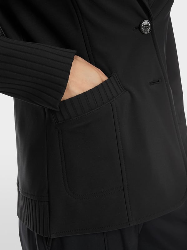 Marc Cain Blazer aus Techno-Stretch Neueste Mode