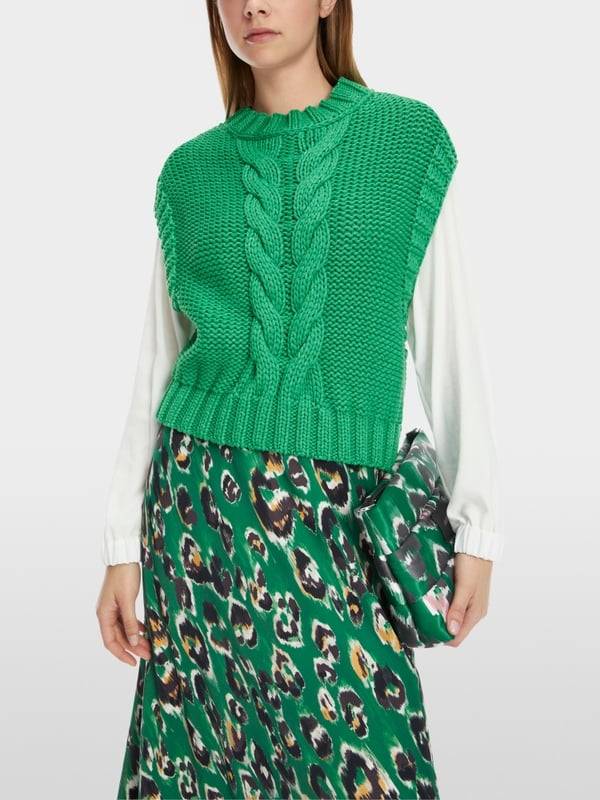 Marc Cain Knitted in Germany Pullunder mit Zopf Begrenzte Freigabe