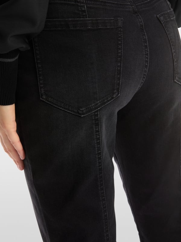 Marc Cain Jeans Modell SILEA "Rethink Together" Kostenloser Versand international