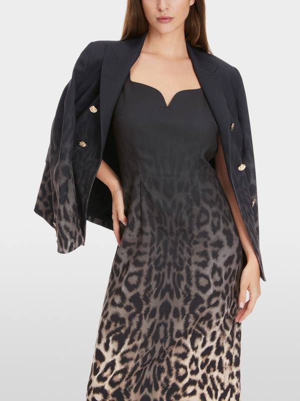 Marc Cain Leo-Kleid mit raffiniertem Schnitt Fabrikverkauf
