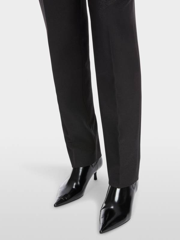 Marc Cain Modell FUZHOU mit Glitzer-Details Fabrik Onlineshop