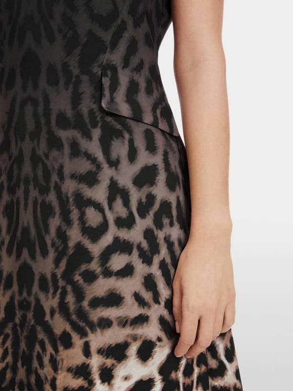Marc Cain Kurzärmliges Leo-Kleid Neuheiten