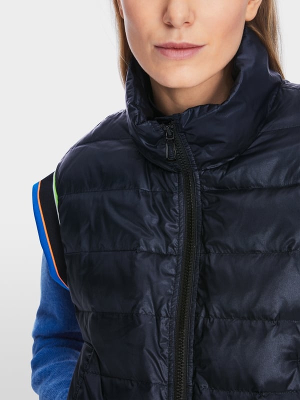 Marc Cain Oversized Daunenweste Fabrikladen