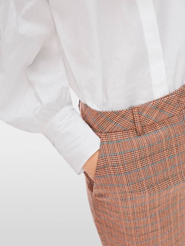 Marc Cain Model WUKARI mit Mini-Pepita-Muster Flash Sale