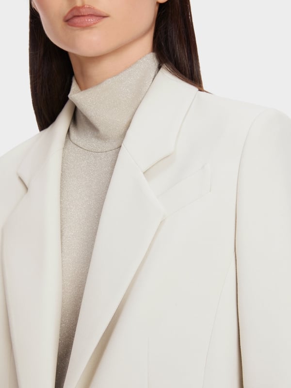 Marc Cain Körpernaher Blazer in Uni Fabrikladen