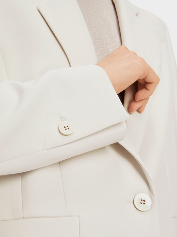 Marc Cain Körpernaher Blazer in Uni Fabrikladen
