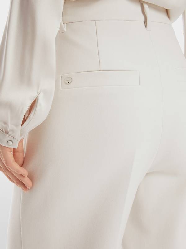 Marc Cain Modell WEIDA - weite Hose mit High Waist JETZT KAUFEN