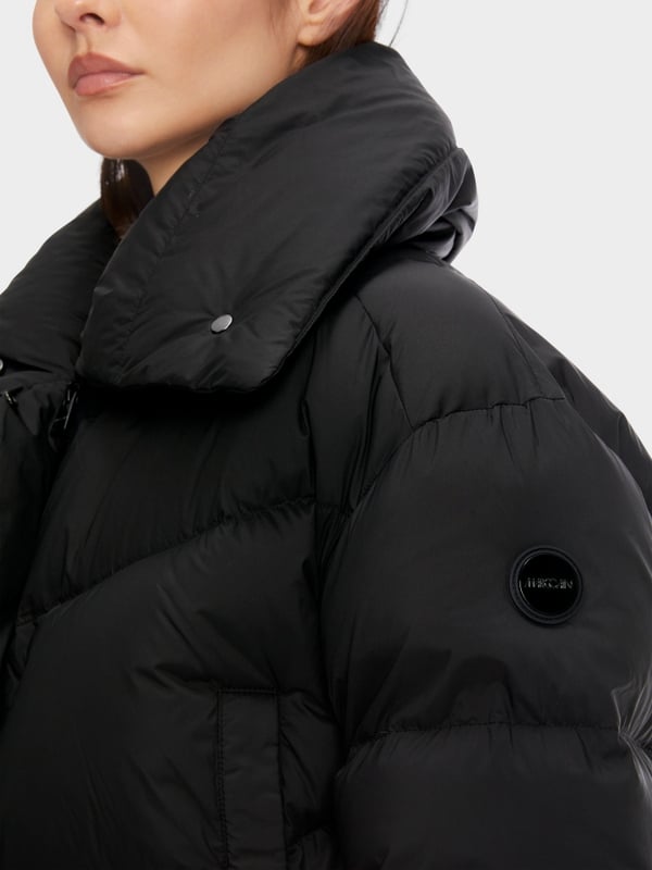 Marc Cain Daunenjacke in Blouson-Form Vierteljährliche Förderung