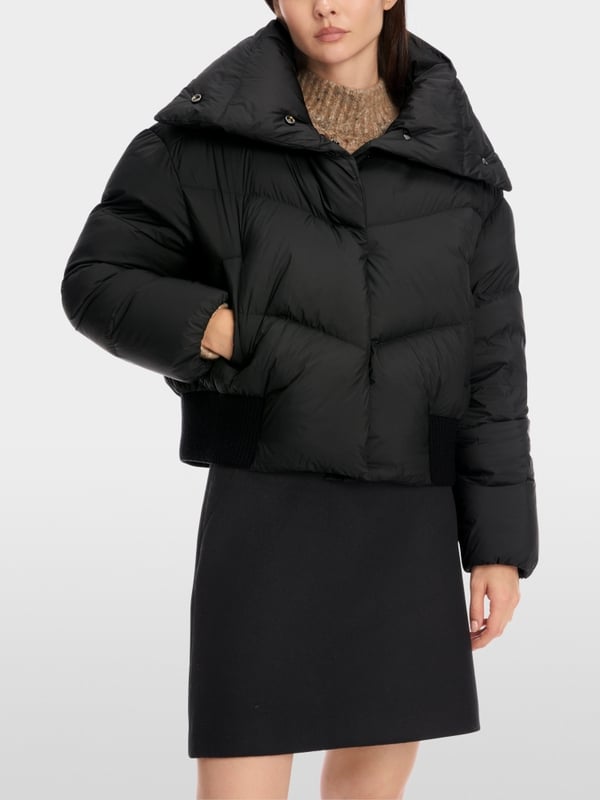 Marc Cain Daunenjacke in Blouson-Form Vierteljährliche Förderung