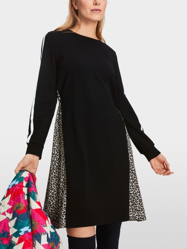 Marc Cain Kleid in Materialmix "Rethink Together" Meist gekauft