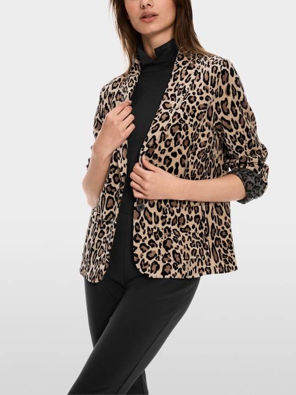 Marc Cain Körpernaher Blazer in Nickisamt Blitzverkäufe