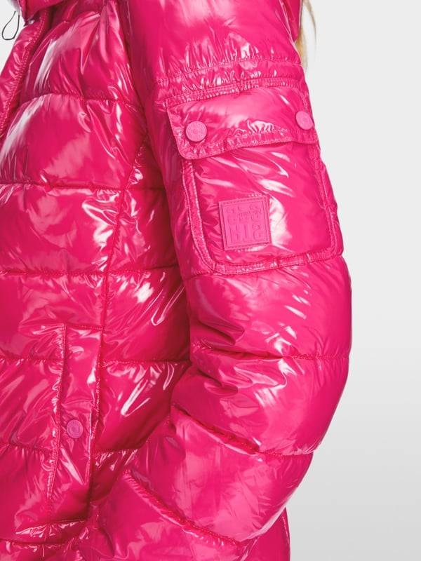 Marc Cain Körpernahe Outdoor-Jacke mit Kapuze Fabrik Onlineshop