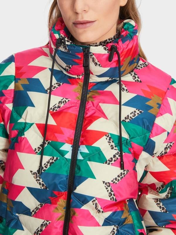 Marc Cain Daunenjacke mit Print "Rethink Together" Saisonschlussverkauf