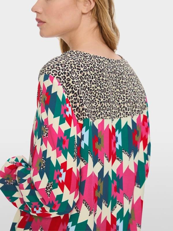 Marc Cain Viskosekleid in Material- und Mustermix Osterangebot