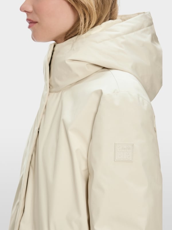 Marc Cain Daunenmantel mit Kapuze Top Angebot