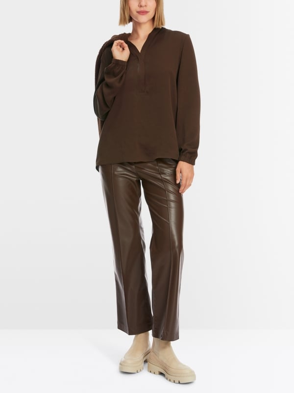 Marc Cain V-Neck-Bluse "Rethink Together" Fabrikverkauf