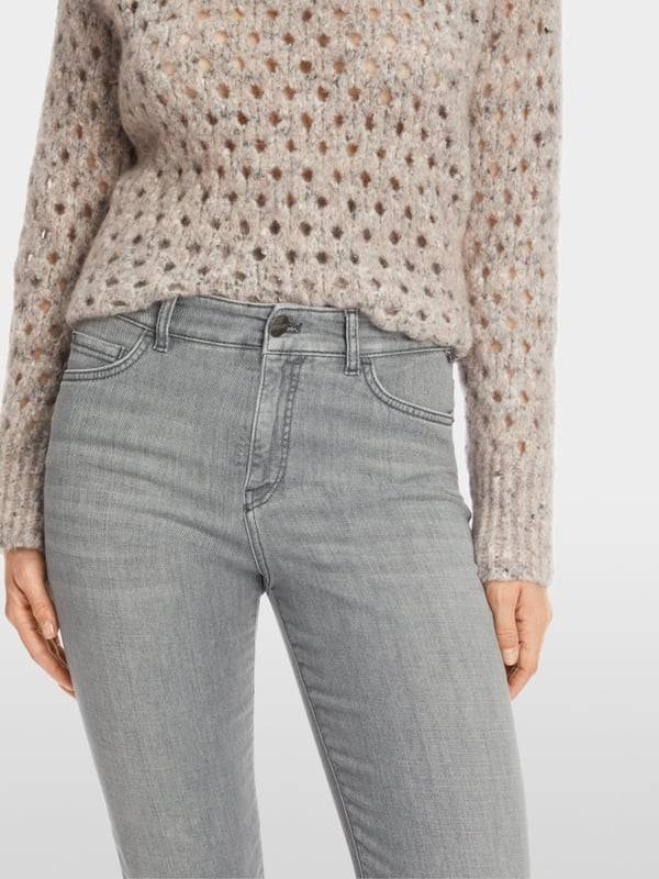 Marc Cain Modell FÉS "Rethink Together" Lagerräumung