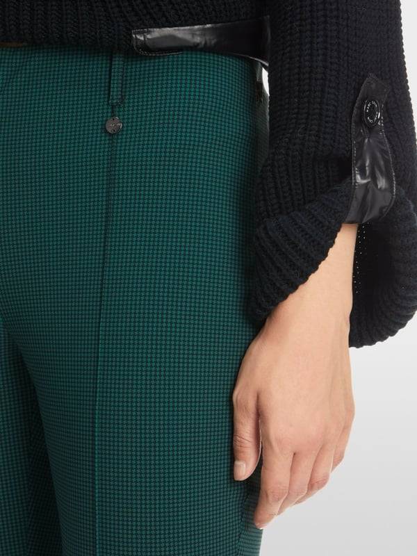 Marc Cain Modell SYDNEY Karohose in Technostretch Bis zu 65% Rabatt