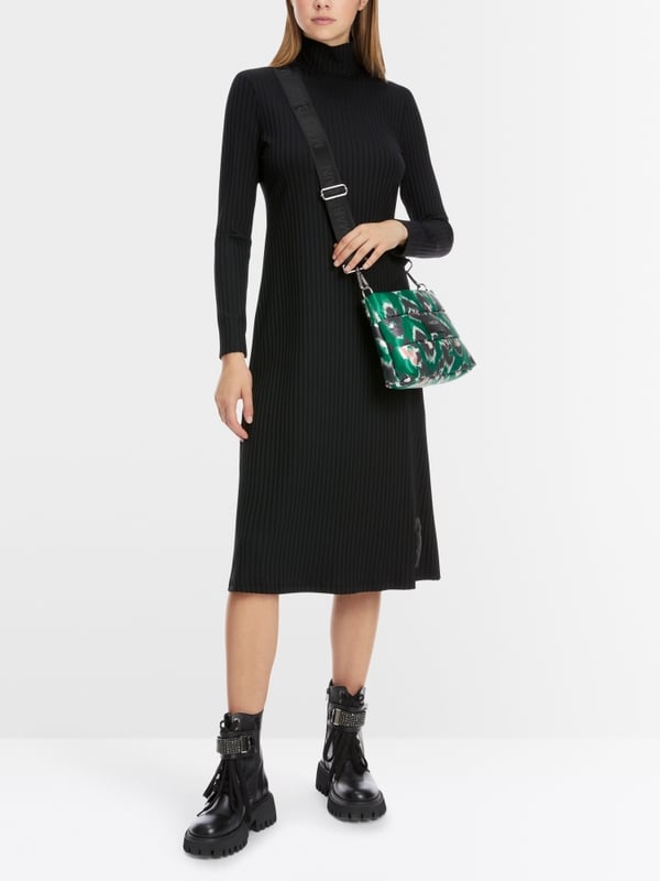 Marc Cain Kleid im Rippenstrick-Muster im Angebot