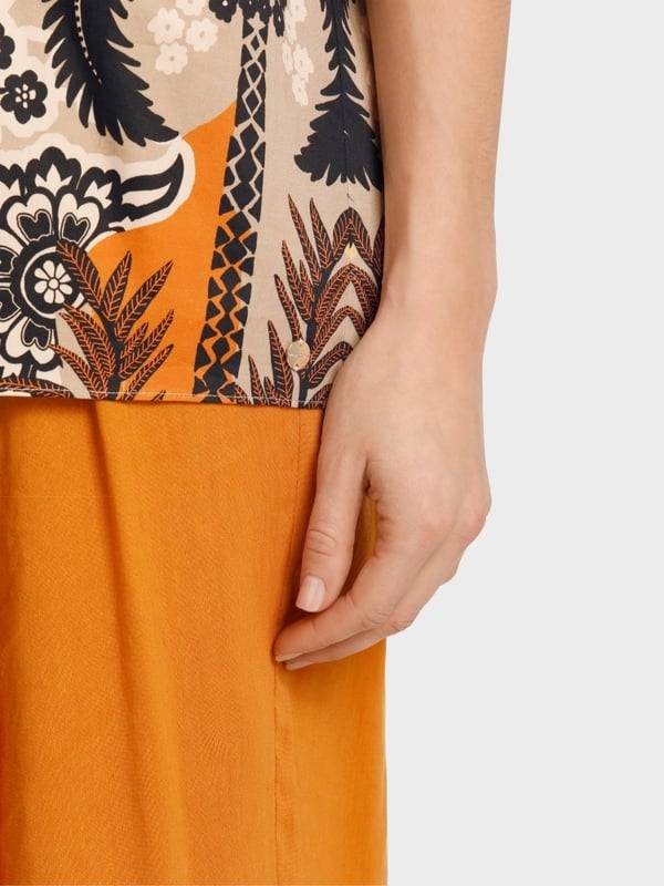 Marc Cain Bedruckte Bluse im Tunikastil Im Verkauf