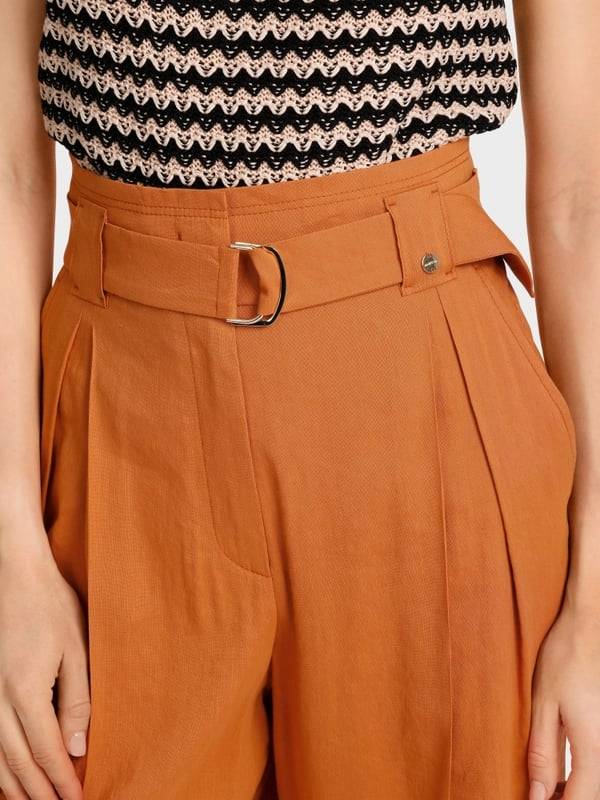 Marc Cain Modell WICHITA – Hose im Paperbag-Style Riesige Ersparnisse