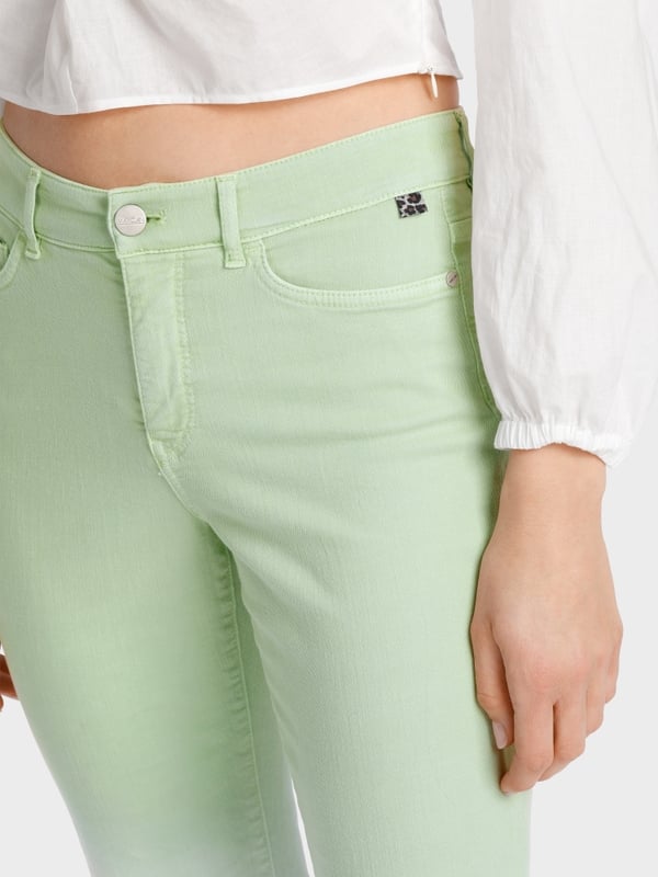 Marc Cain Jeans “Rethink Together” – Modell FORLI JETZT KAUFEN