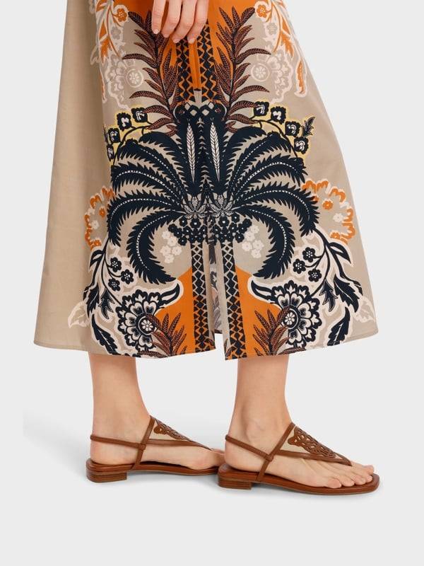 Marc Cain Midilanges, tailliertes Kleid Begrenzt auf 3 Tage