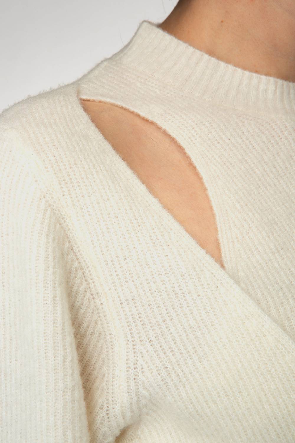 IVI GmbH SOLID KNIT Wickelpullover mit Cut-Out Detail weiß Bis zu 65% Rabatt