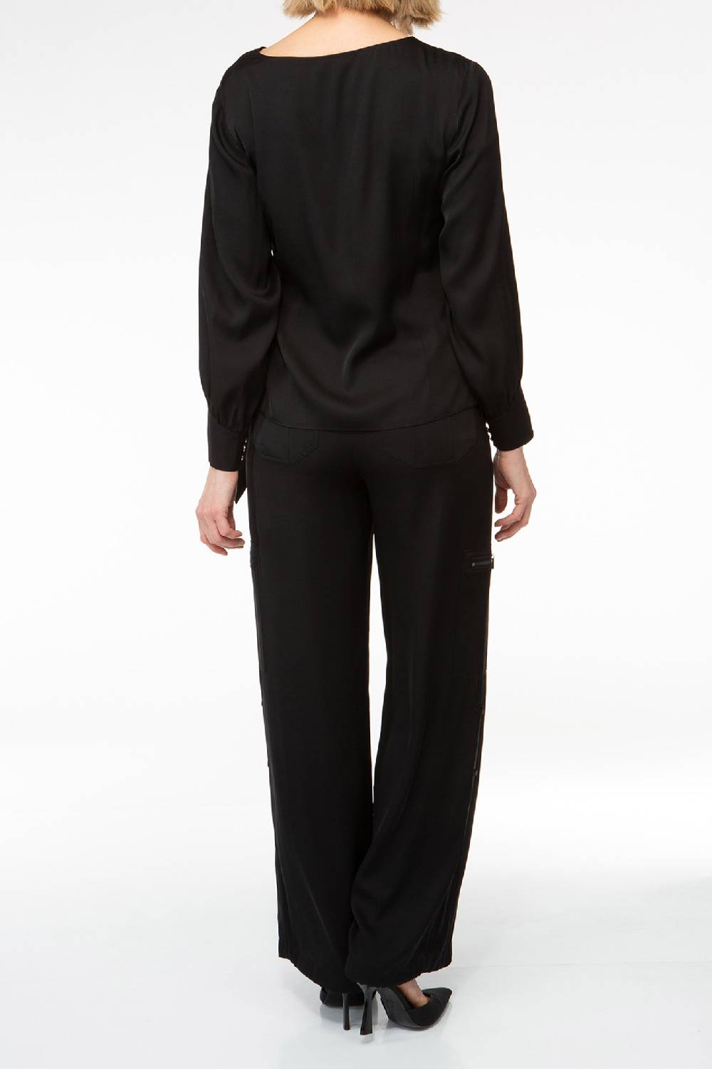 IVI GmbH SOLID SILK Seidenbluse mit Cut-Out Detail schwarz Nur für heute
