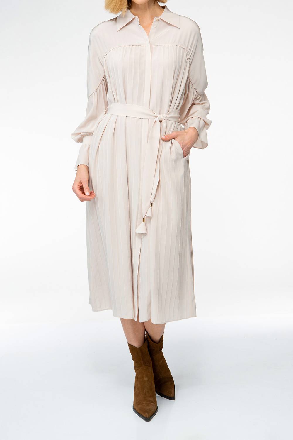 IVI GmbH FANCY Plissé Kleid aus Seiden-Georgette taupe Fabrikverkauf