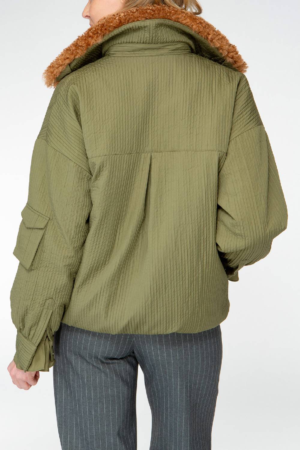 IVI GmbH OUTERWEAR Pilotenjacke mit Fake-Fur Kragen oliv Exklusivangebot