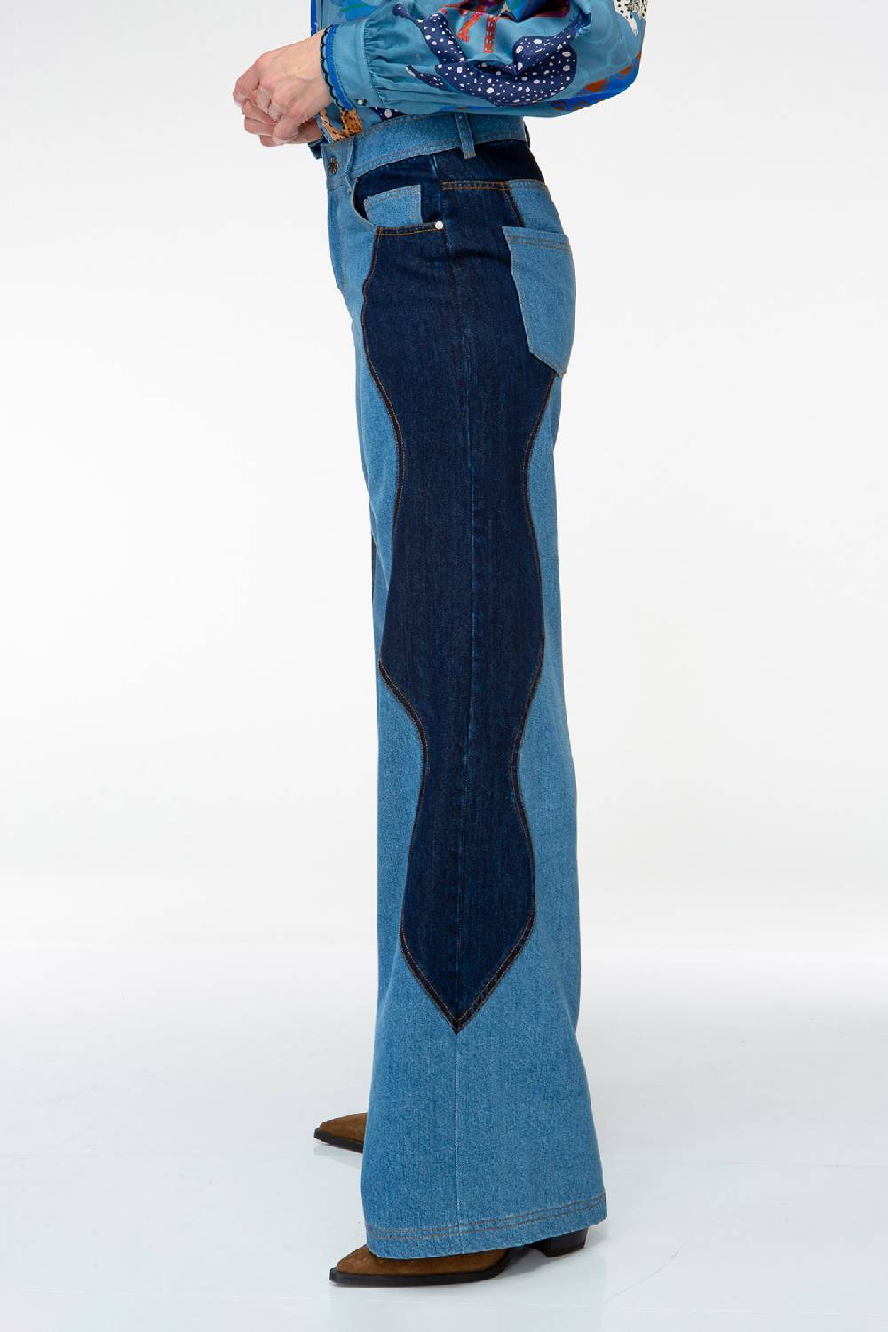 IVI GmbH DENIM Jeans mit weitem Bein und Patch Sonderangebote