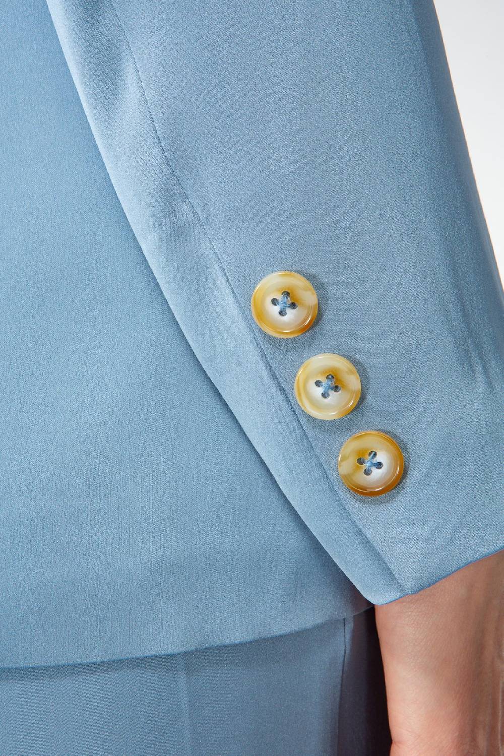 IVI GmbH SOLID SILK Seidenblazer hellblau Fabrikladen