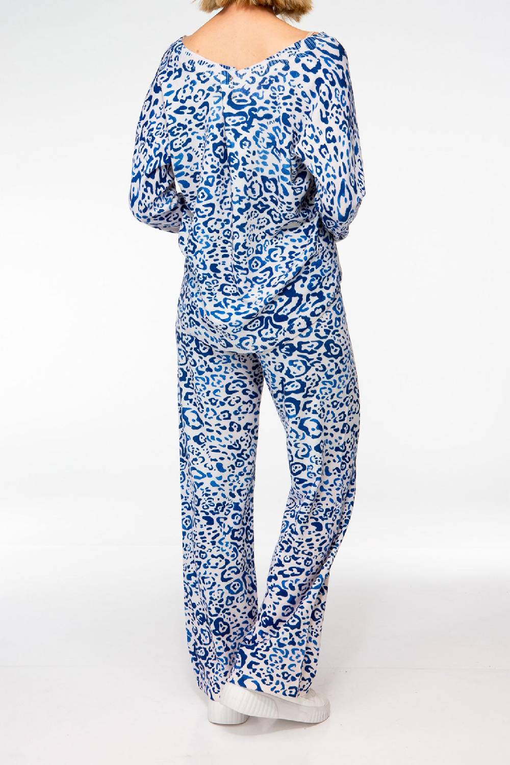 IVI GmbH BLUE LEO Pullover 2025