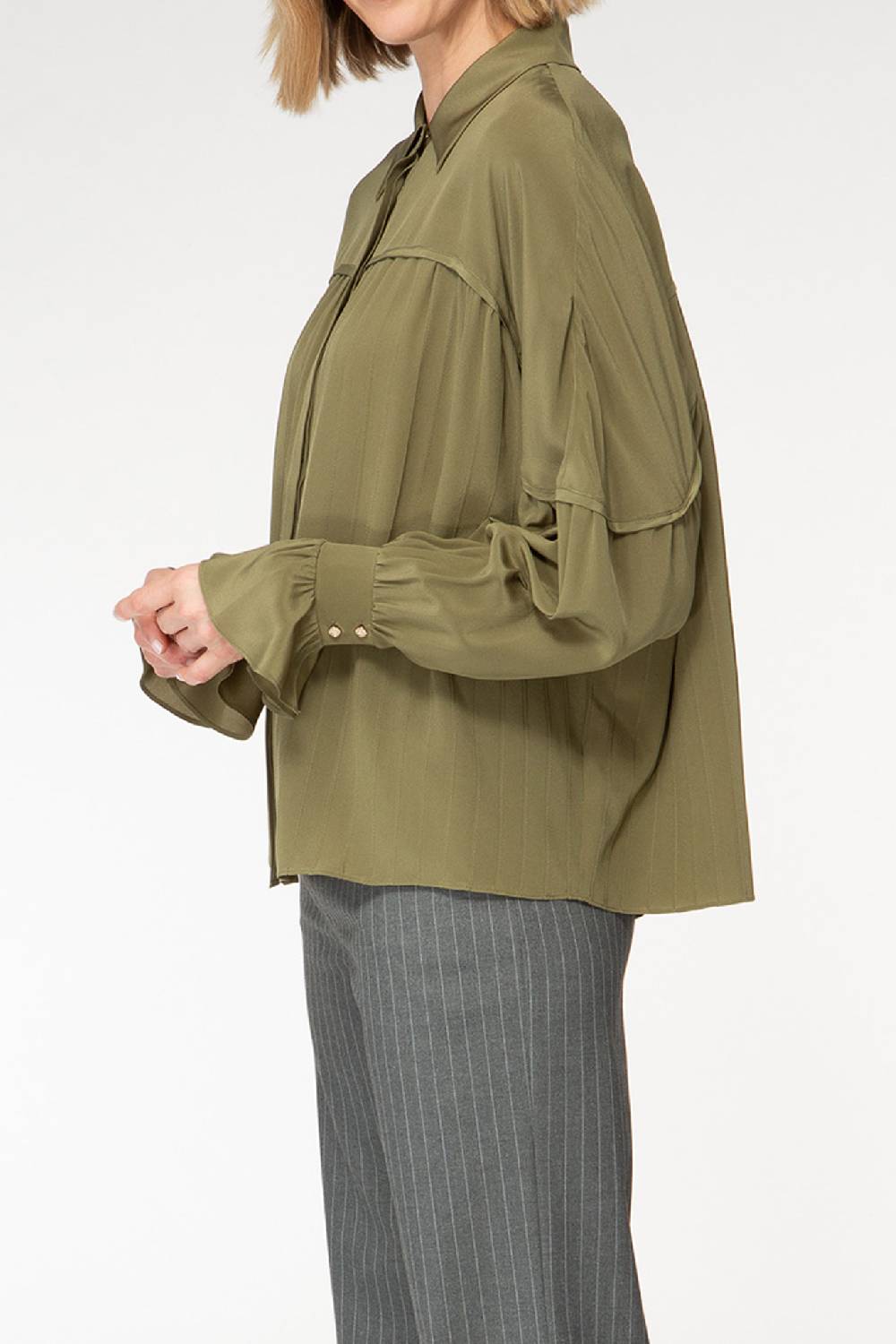 IVI GmbH FANCY Plissé Bluse aus Seiden-Georgette olive Meist gekauft