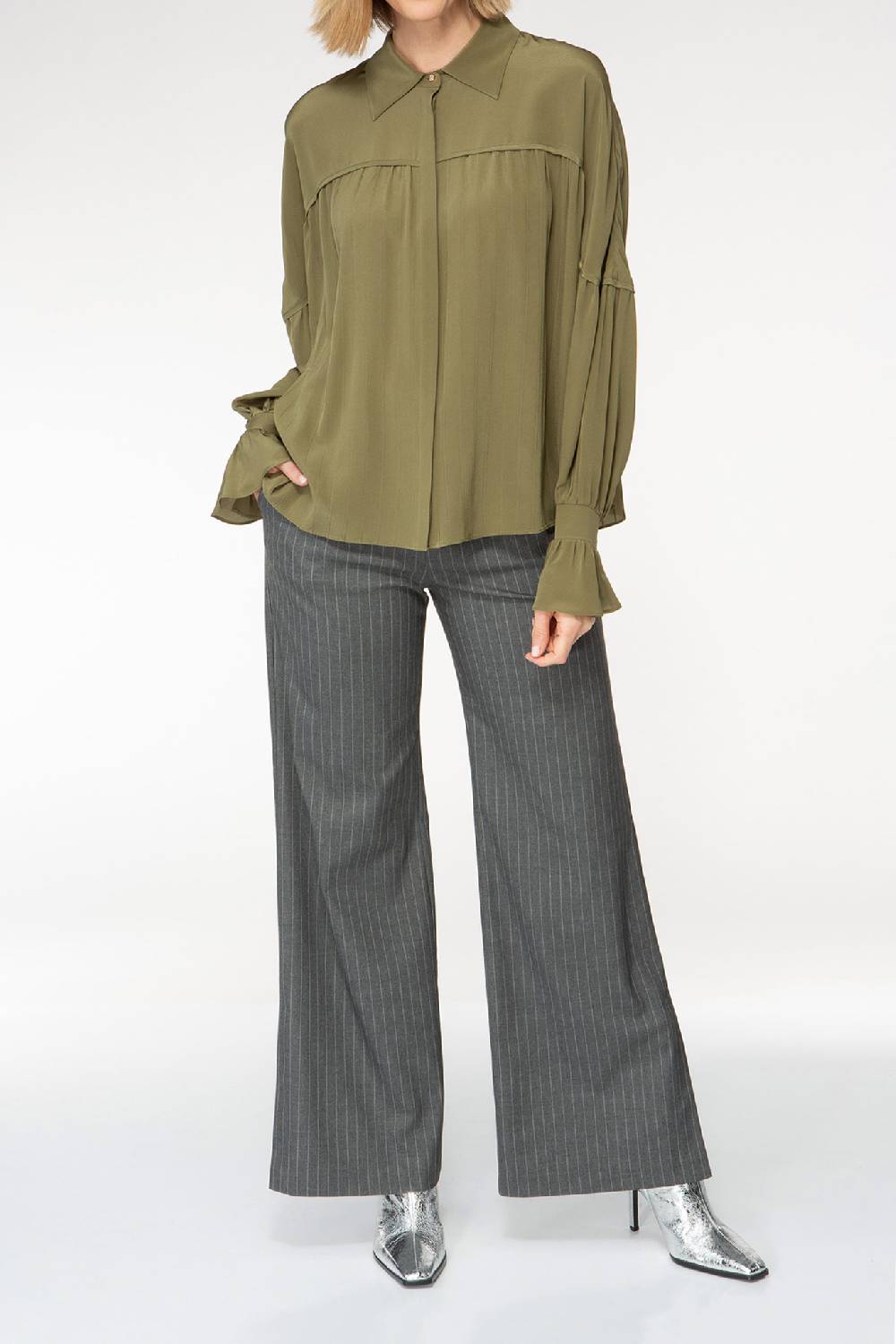 IVI GmbH FANCY Plissé Bluse aus Seiden-Georgette olive Meist gekauft