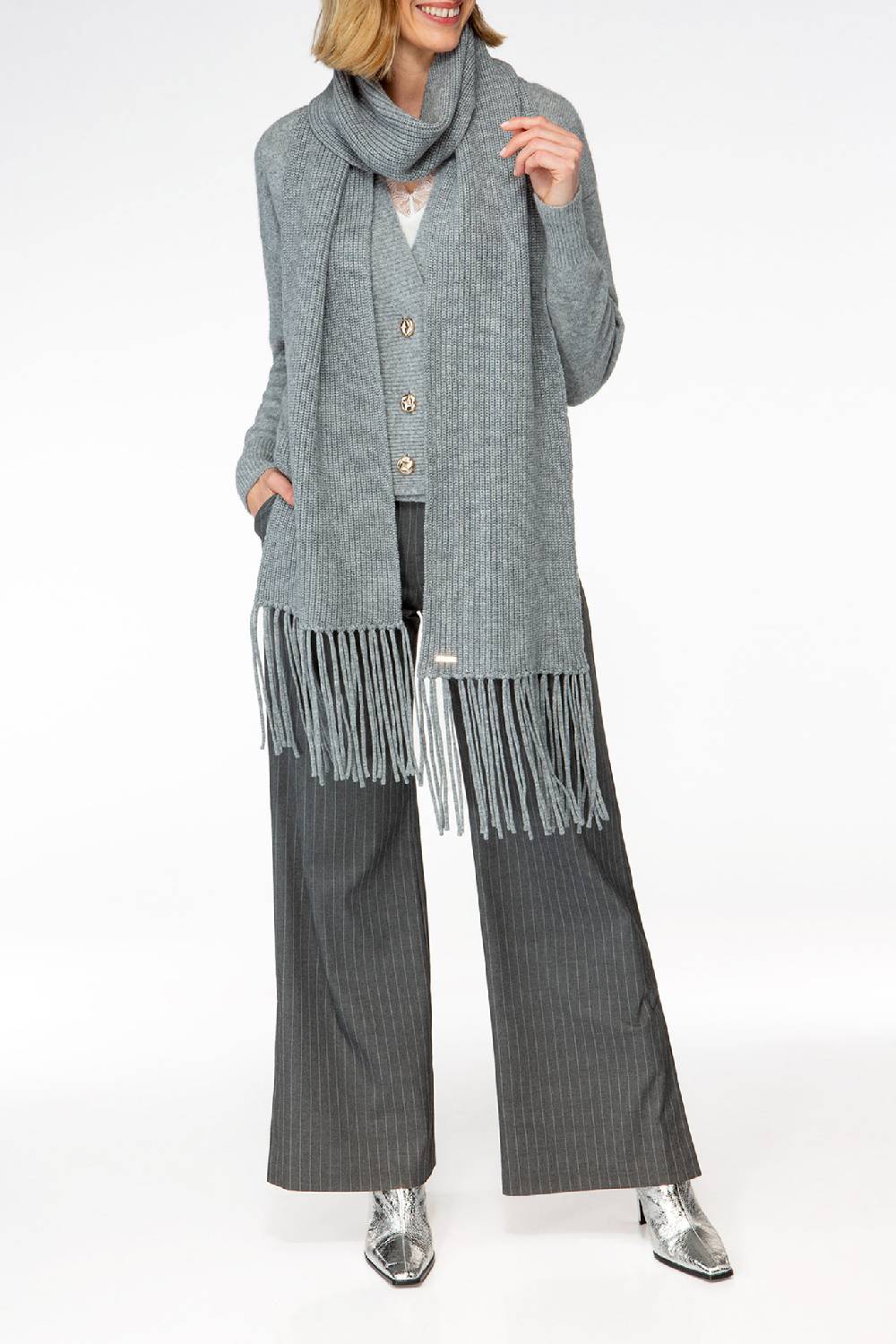 IVI GmbH SOLID KNIT Langer Schal mit Fransen grau-melange Fabrik Onlineshop