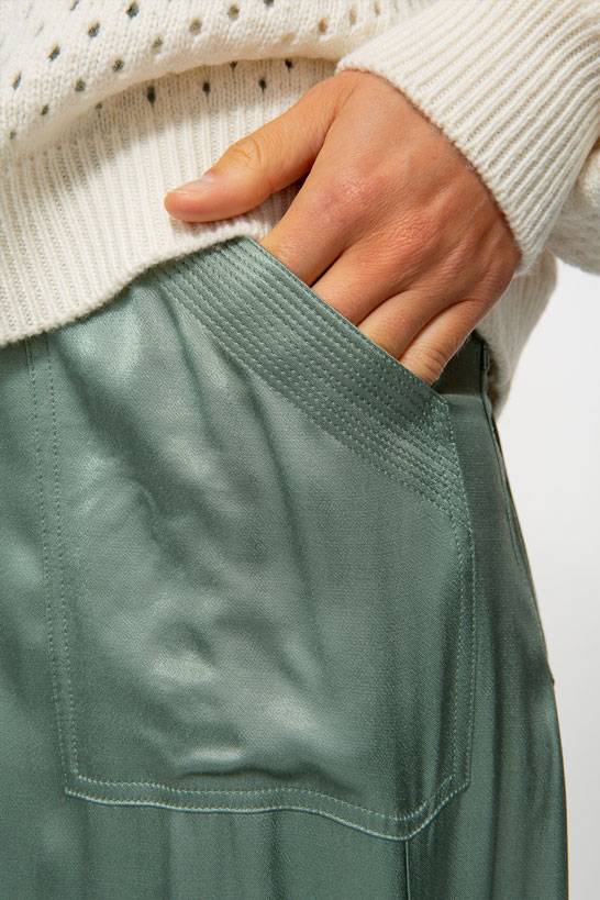 IVI GmbH SATEEN Hose mit Cargo Details thyme Bestseller