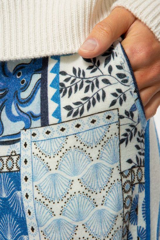 IVI GmbH ORIENTAL GARDEN Gestrickte Hose sky Black Friday Preise