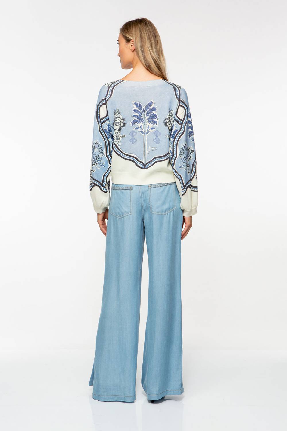 IVI GmbH ORIENTAL GARDEN Pullover sky Im Verkauf