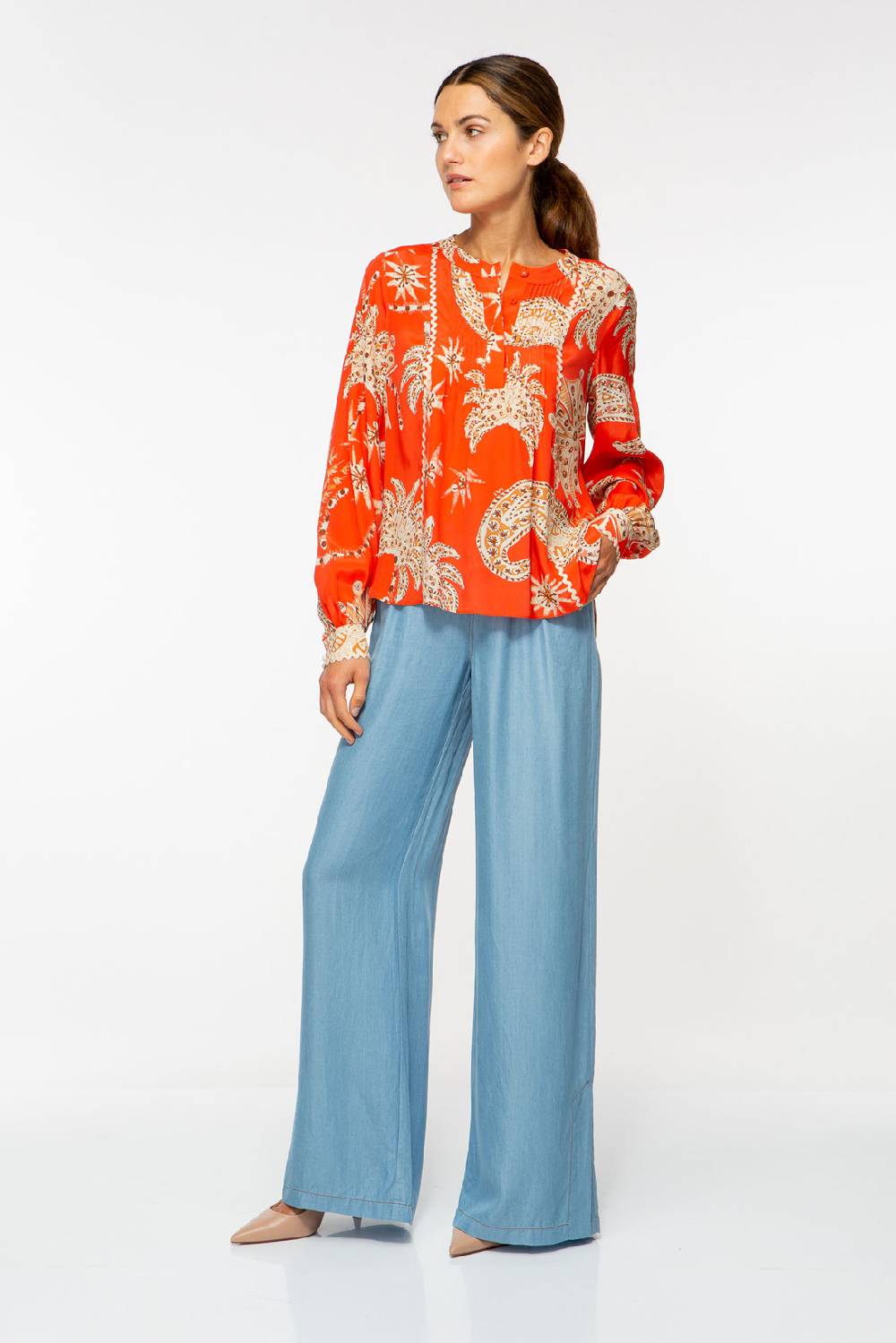 IVI GmbH PALM VIBES Seidenbluse mit Biesen rot Fabrikpreis