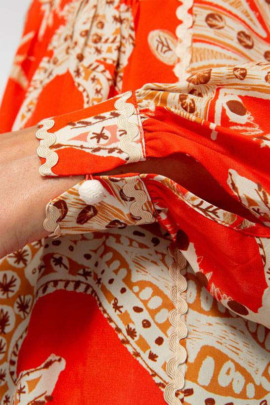 IVI GmbH PALM VIBES Seidenbluse mit Biesen rot Fabrikpreis