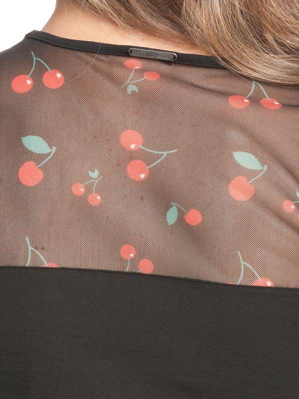 Nastrovje Potsdam Pussy Deluxe Cherries Damen Langarmshirt schwarz allover im Angebot